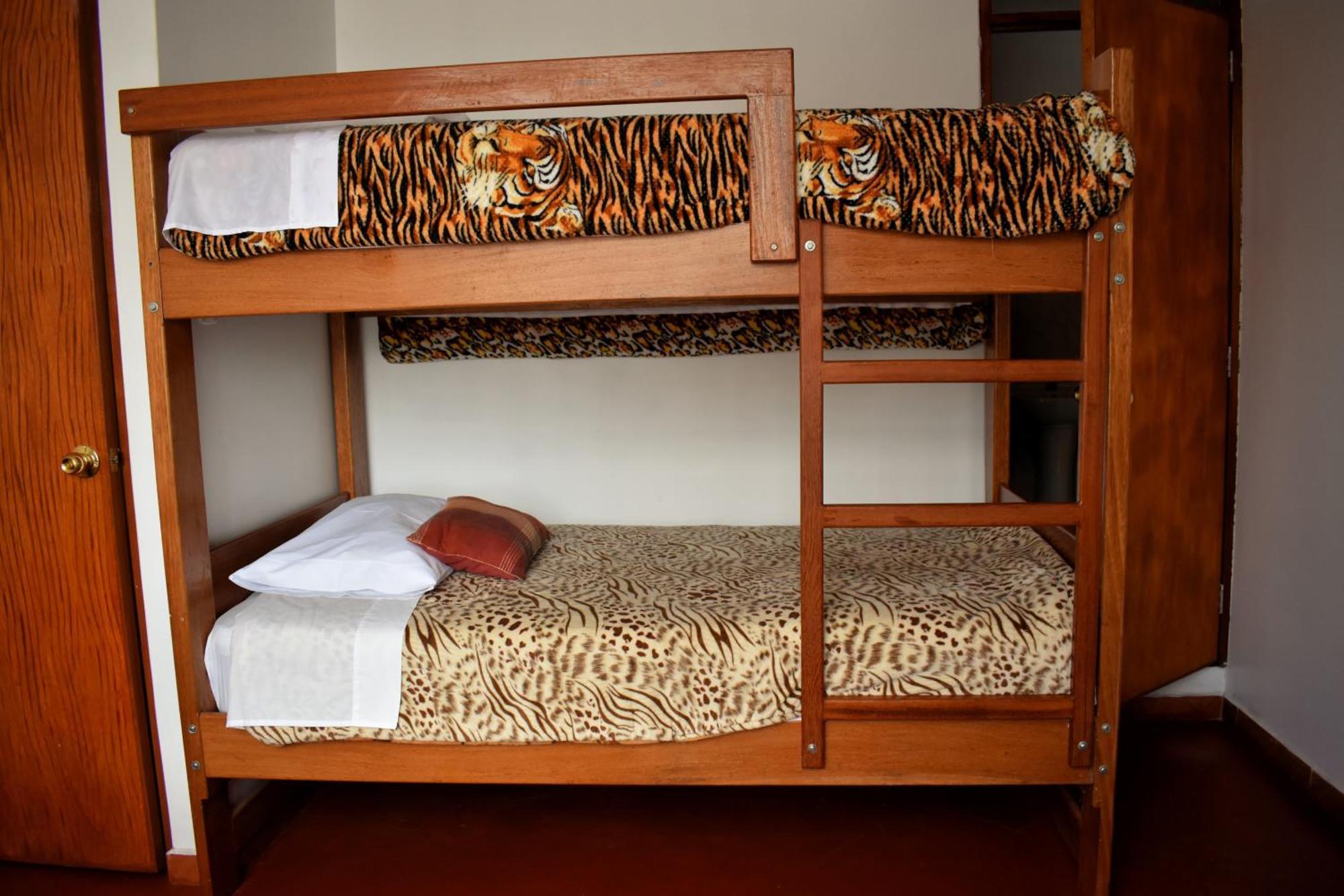 Suzet House Guest House อ็อกซาปามปา ภายนอก รูปภาพ