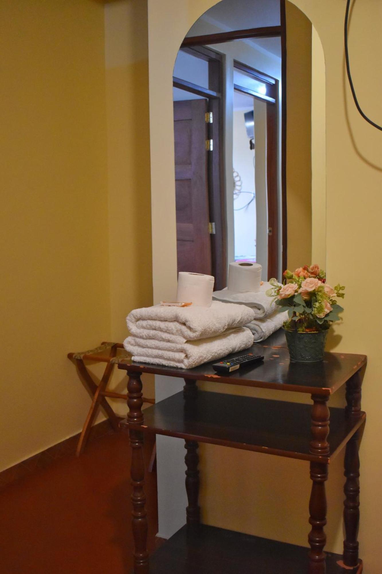 Suzet House Guest House อ็อกซาปามปา ภายนอก รูปภาพ